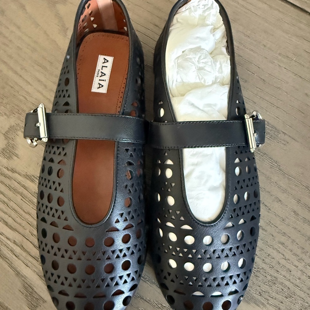 Alaia Vienne cutout black Mary Jane ballerina flats